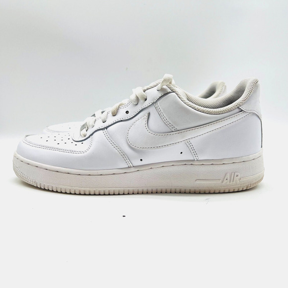 Nike Air Force 1 Mens 10 White Leather Low Shoes '07 CW2288 111 Sneakers Trainer - Picture 2 of 9